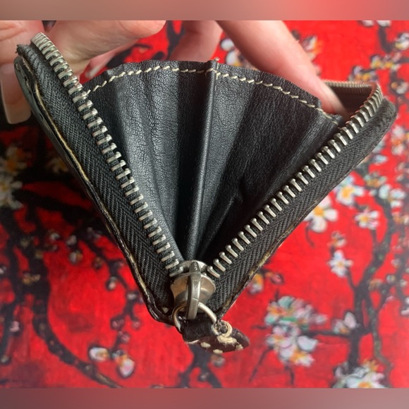 Fendi Authentic Selleria Mini Zip Around Wallet - Picture 6 of 9